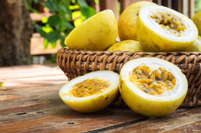 Ananasschaum und Passionsfrucht im Thermomix