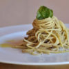 Spaghetti mit aromatischen Kräuter im Thermomix