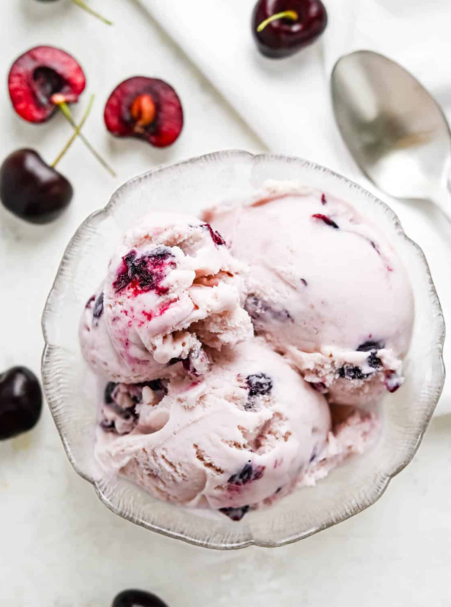Cherry-Amaretto-Eiscreme aus dem Thermomix