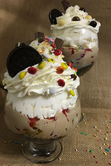 Früchte-Eis-Dessert im Glas aus dem Thermomix