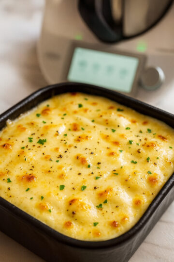 Cremige Knoblauch-Parmesan-Sauce aus dem Thermomix