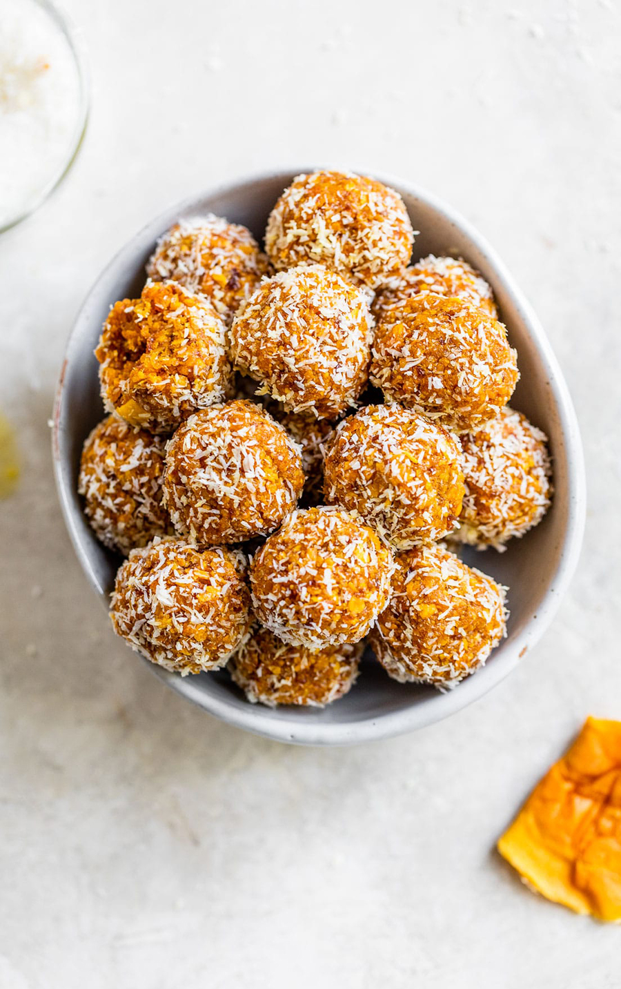 Mango-Energiebällchen mit dem Thermomix Mango-Energiebällchen mit dem Thermomix
