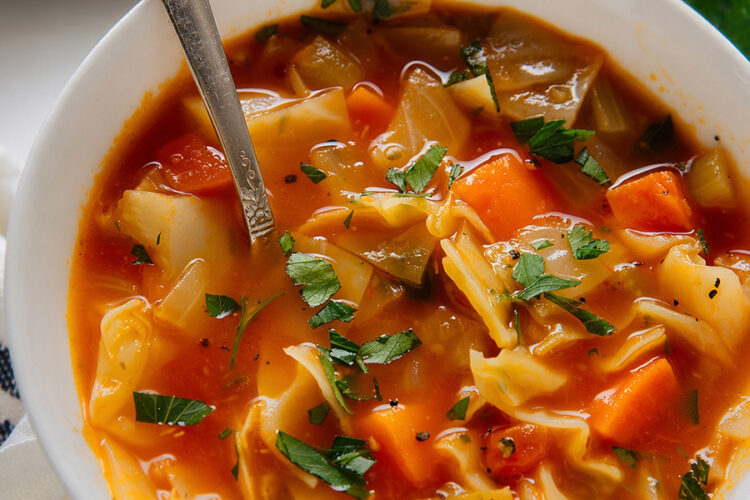 Kohlsuppe mit Gemüse aus dem Thermomix