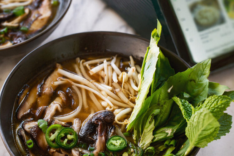 Vegetarisches Pho aus dem Thermomix