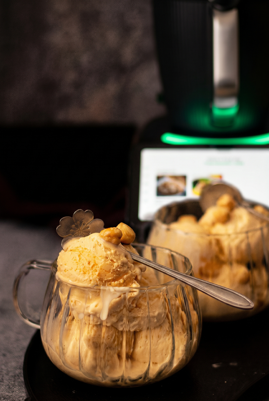 Hausgemachtes Kindercreme-Eis aus dem Thermomix