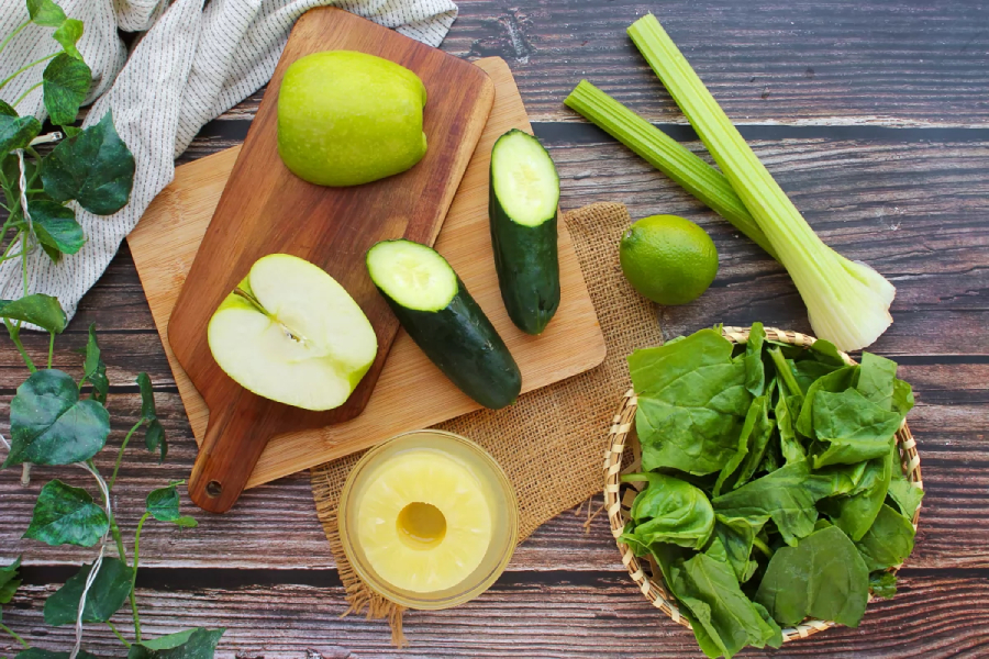 Grüner Saft aus dem Thermomix