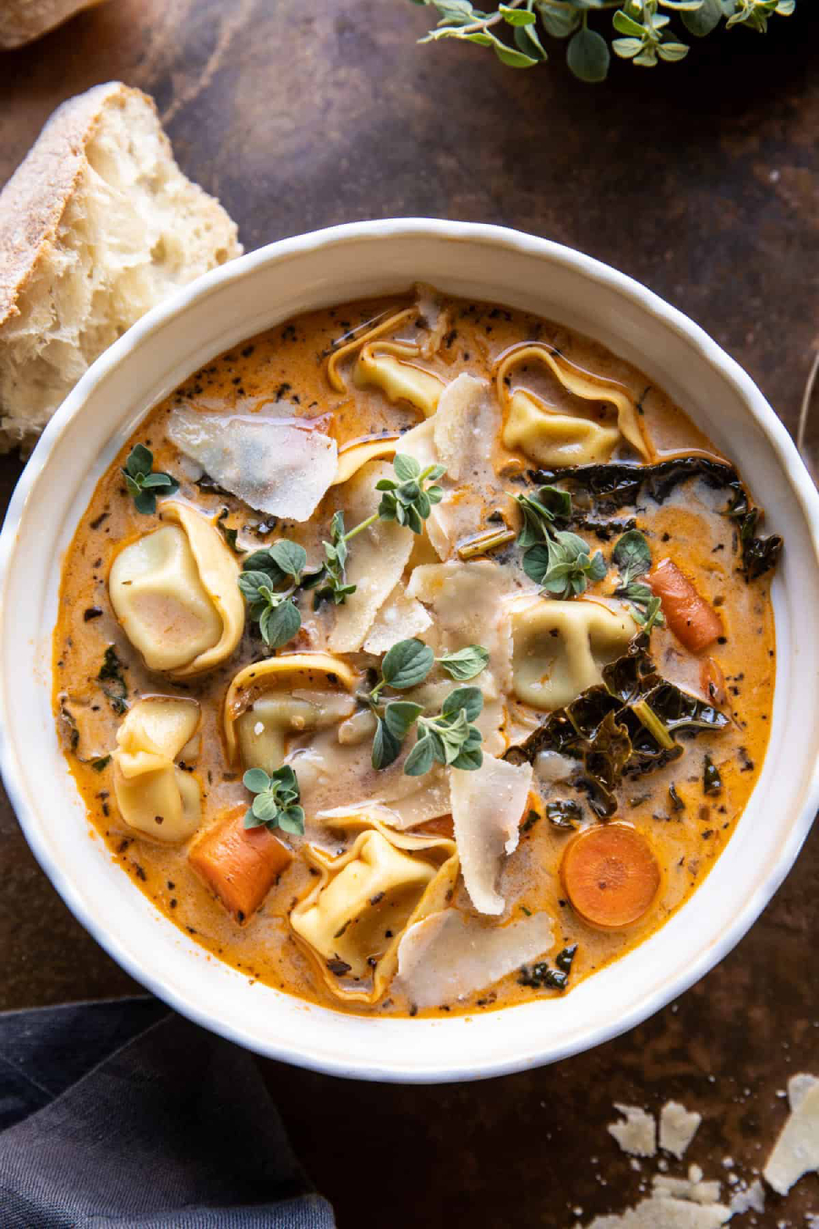 Cremige Tortellini-Gemüse-Suppe aus dem Thermomix